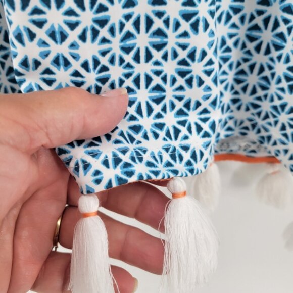 Cabana Life Blue Patterned Hooded Cover-Up Size Medium - Picture 5 of 9